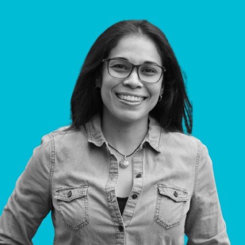 Foto de Gaby Saavedra, fundadora y CEO de Crixvet