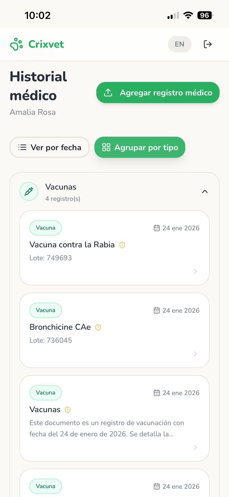 Historial médico organizado por categorías en Crixvet